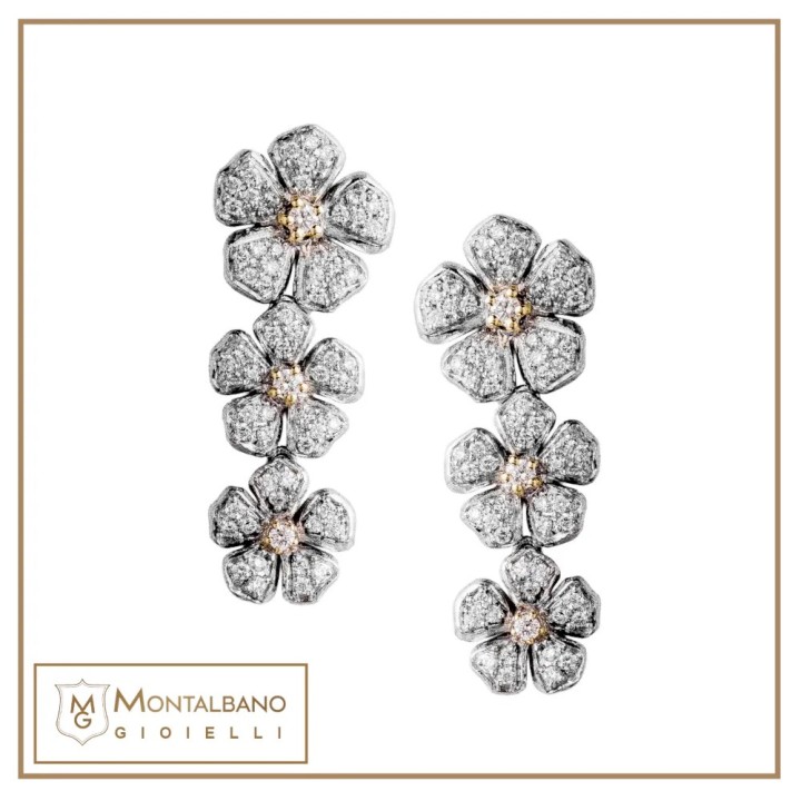Orecchini Fiori di pesco tre fiori | Gioielli De Nobili
